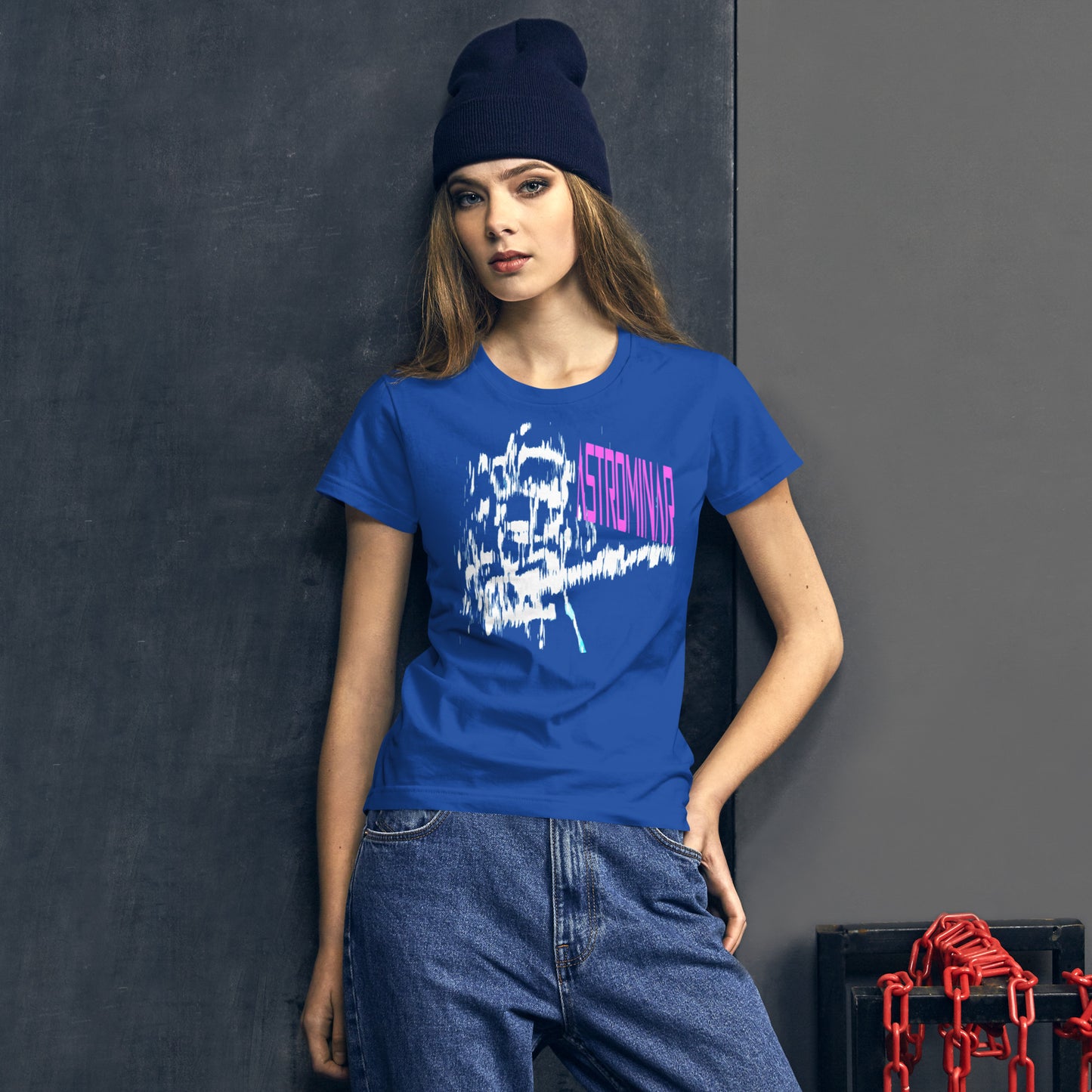 Women's Fashion Fit T-Shirt | ASTROMINAR Astronaut